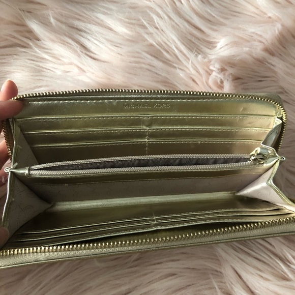 Michael Kors Gold Metallic Wallet - Picture 3 of 3